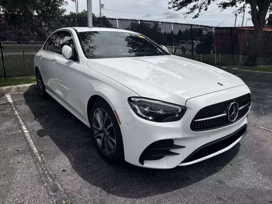 2021 Mercedes Benz E Sedan photo 1
