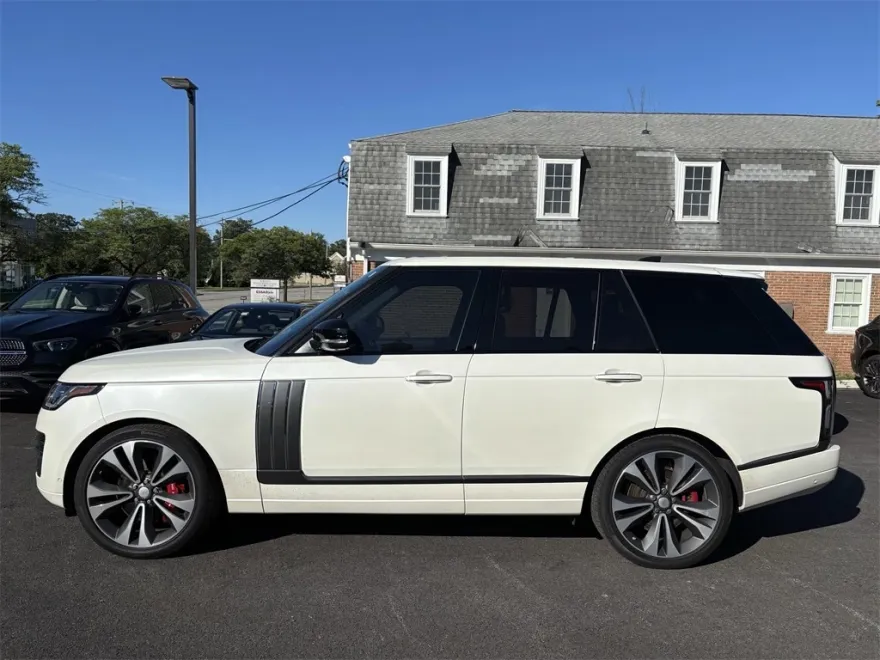 2021 Land Rover Range Rover SV Autobiography Dynamic photo 1