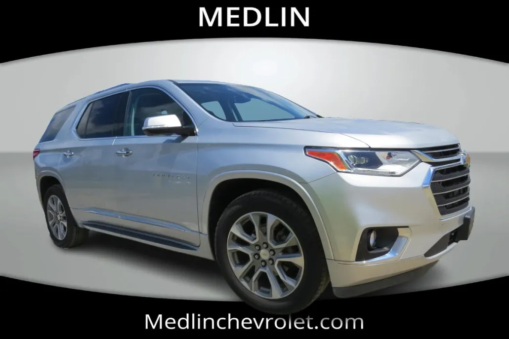 2020 Chevrolet Traverse Premier photo 1