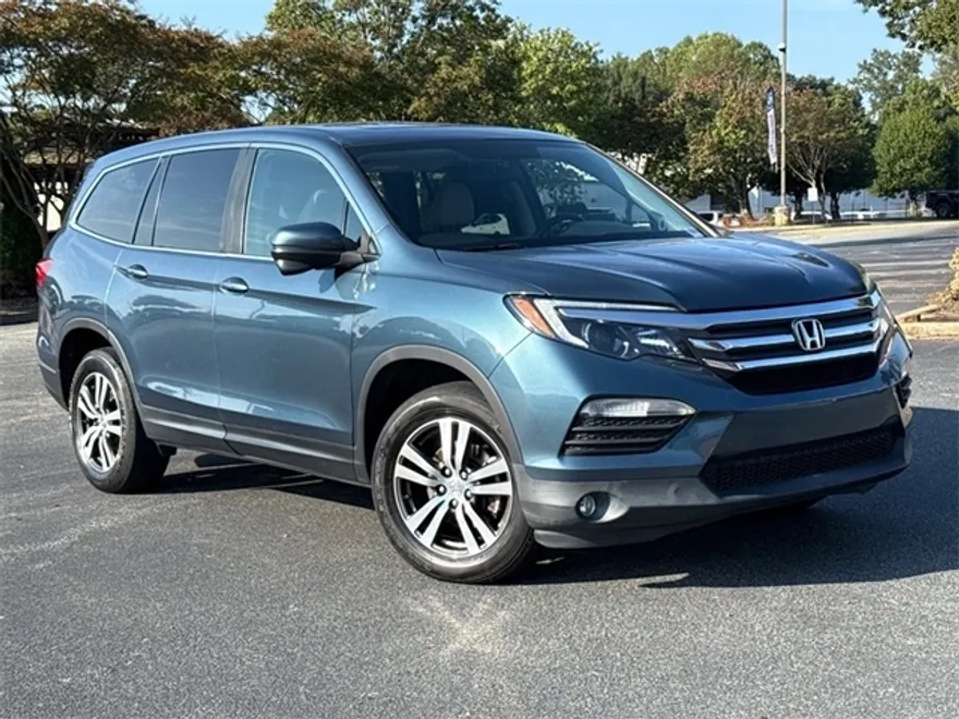 2018 Honda Pilot EX photo 1