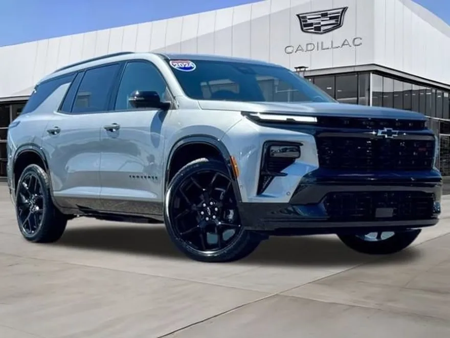 2024 Chevrolet Traverse RS photo 1