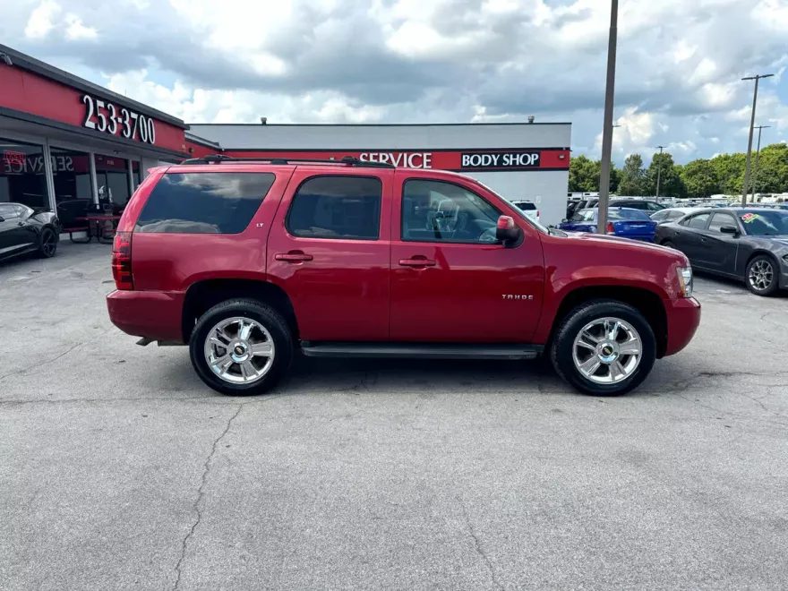 2013 Chevrolet Tahoe LT photo 1