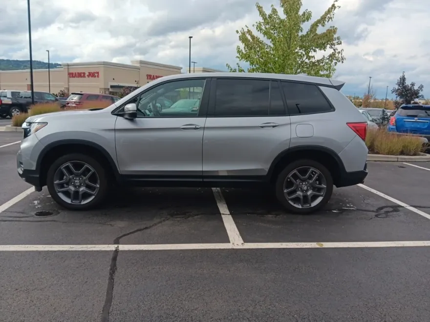 2022 Honda Passport EX-L photo 1