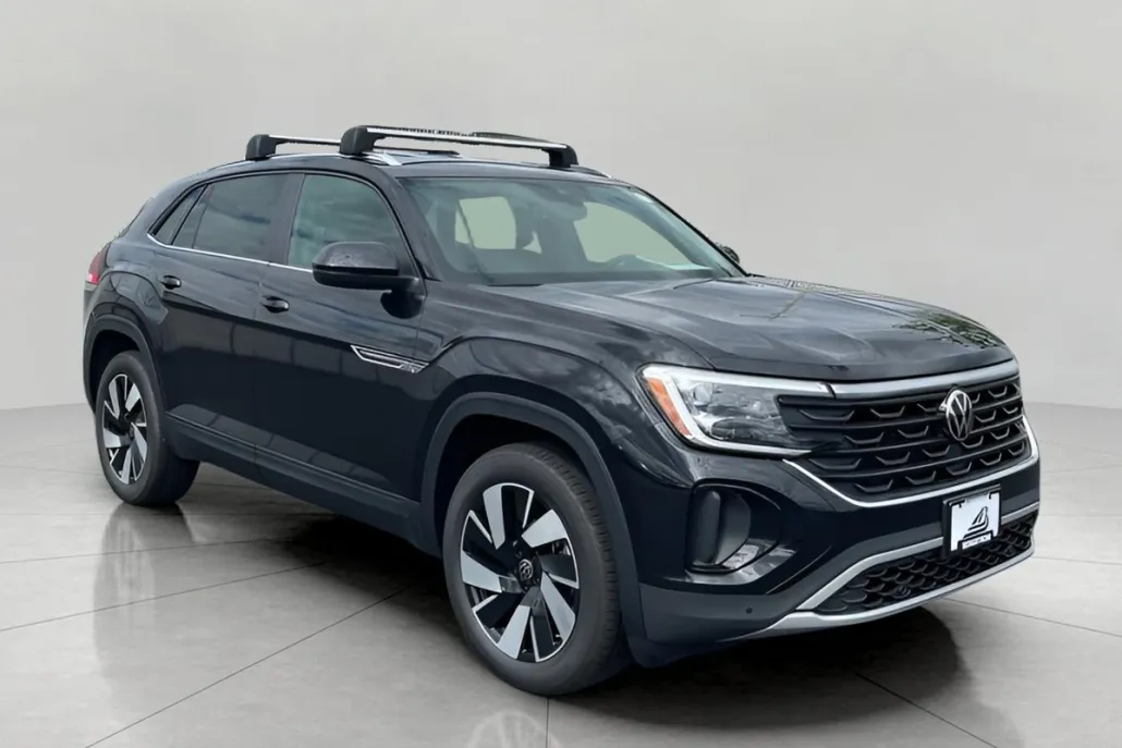 2025 Volkswagen Atlas Cross Sport SE Technology photo 1