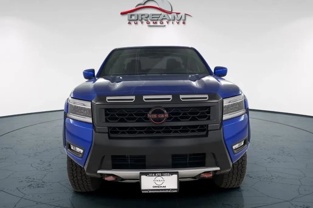 2025 Nissan Frontier Crew Cab PRO-4X photo 1