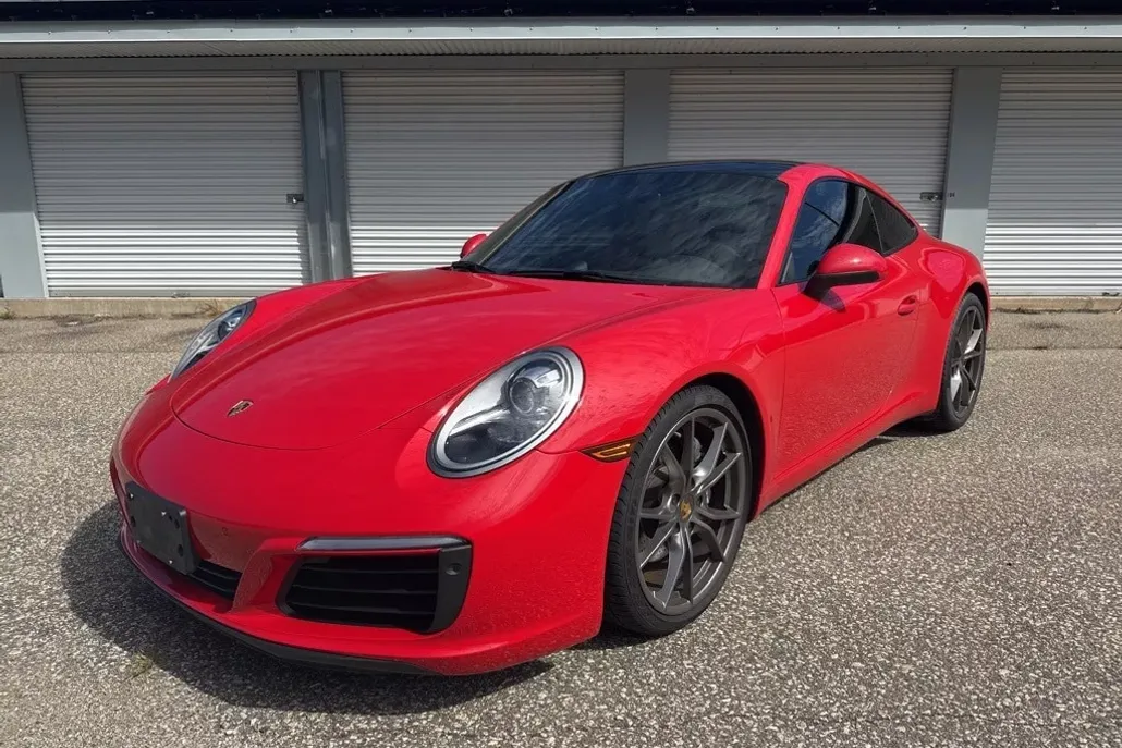2017 Porsche 911 photo 1