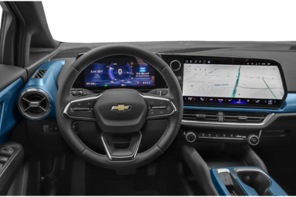 2026 Chevrolet Equinox LT photo 2