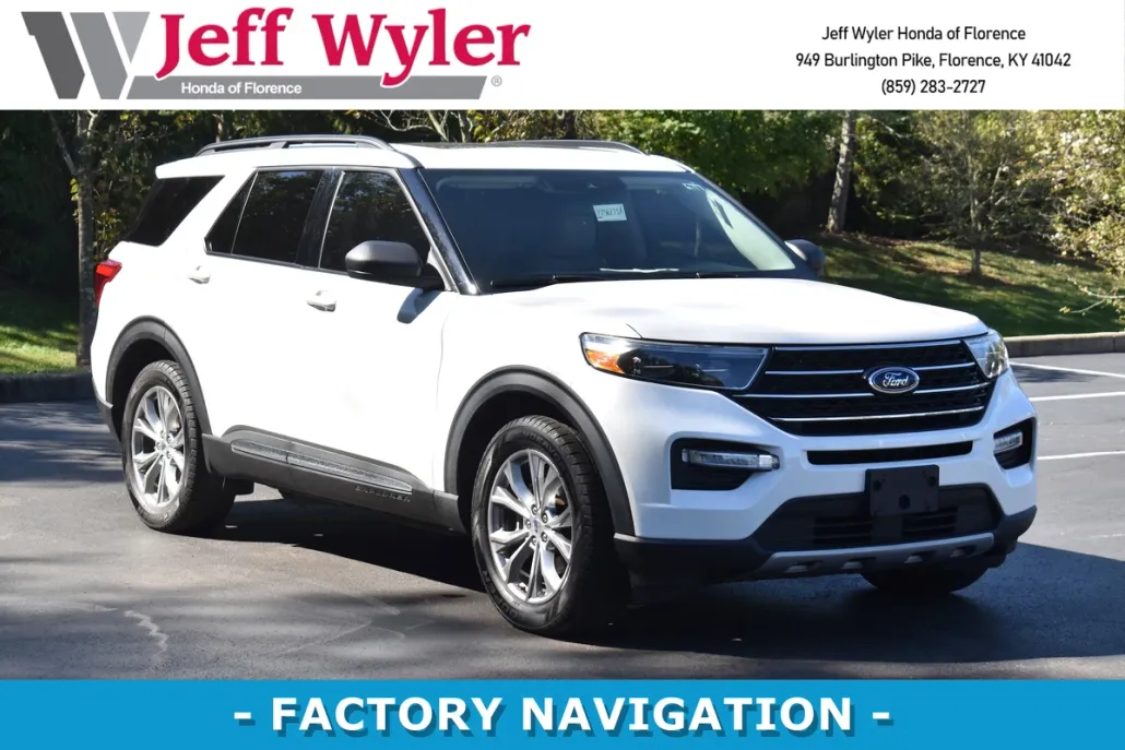 2020 Ford Explorer XLT photo 1
