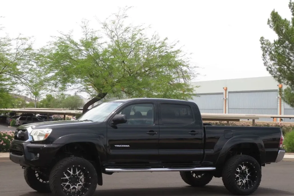 2013 Toyota Tacoma SR5 photo 1