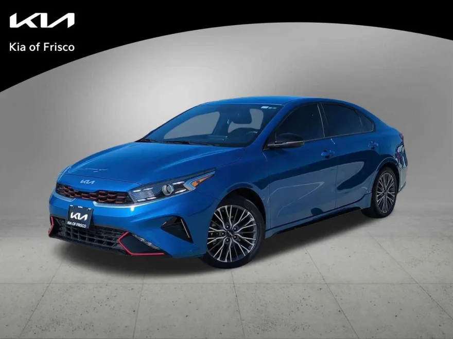 2023 Kia Forte GT-Line photo 1