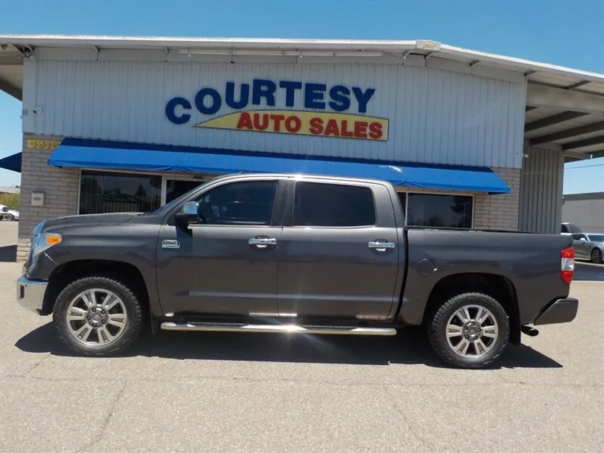 2017 Toyota Tundra 1794 Edition photo 1