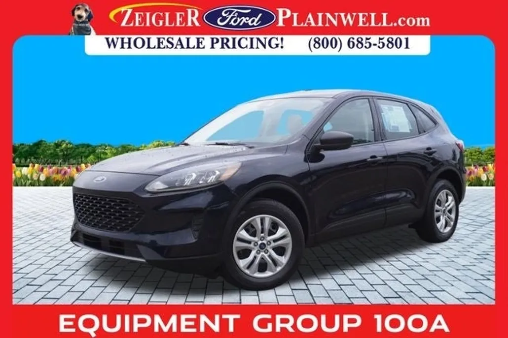 2021 Ford Escape S photo 1
