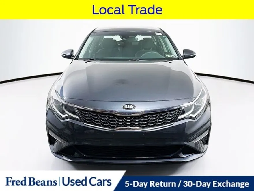 2019 Kia Optima LX photo 1