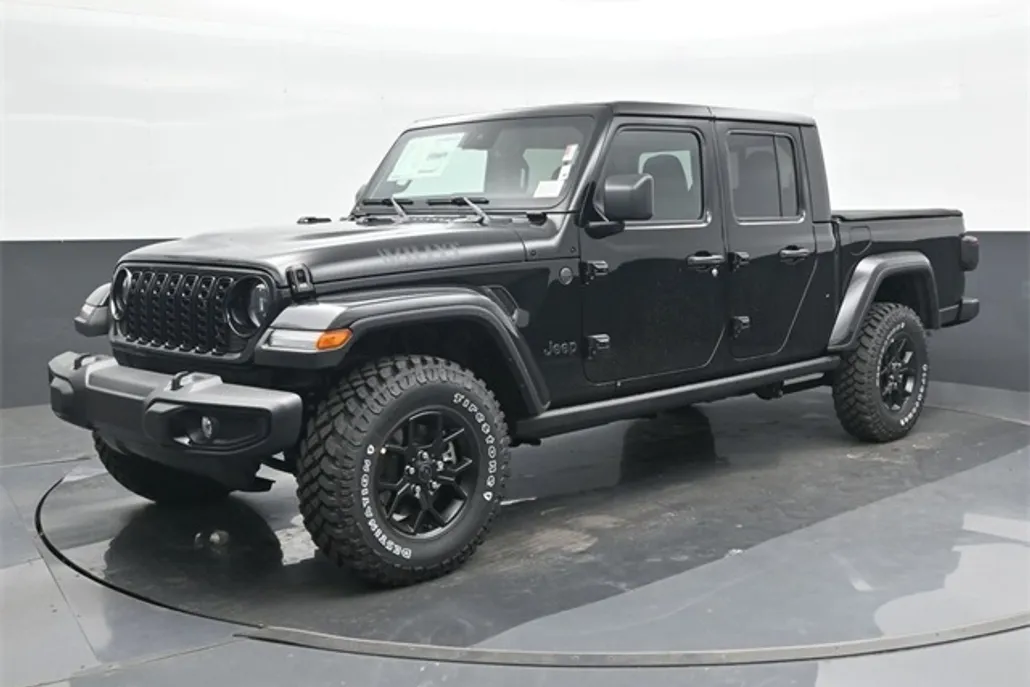 2024 Jeep Gladiator Willys photo 1