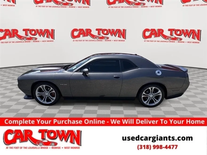 2021 Dodge Challenger R/T photo 1