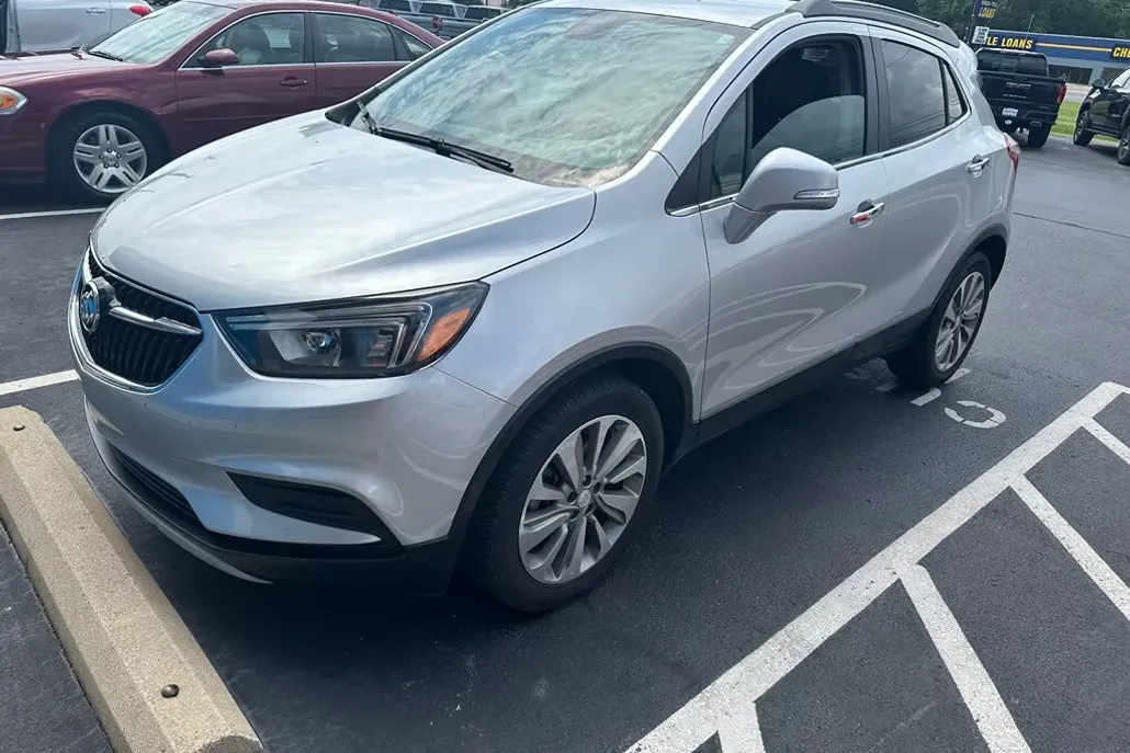 2019 Buick Encore Preferred photo 1
