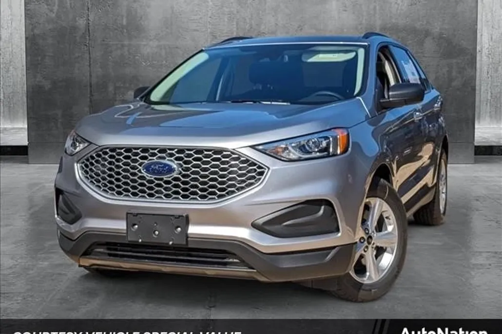 2024 Ford Edge SE photo 1