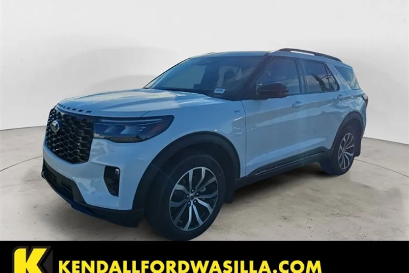 2025 Ford Explorer ST-Line photo 1