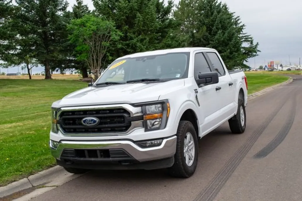 2023 Ford F-150 XLT photo 1