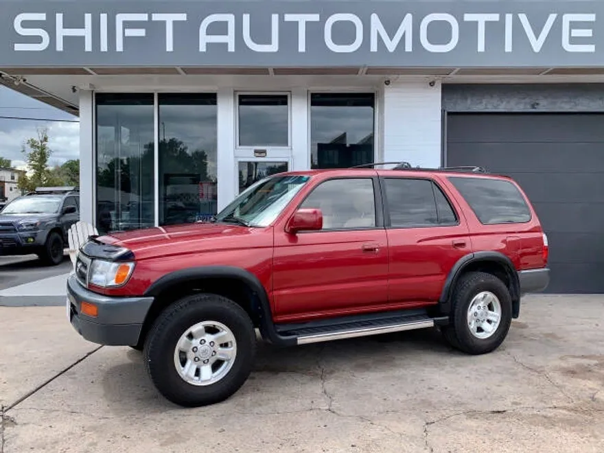 1998 Toyota 4Runner SR5 V6 photo 1