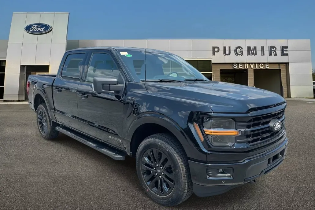 2025 Ford F-150 XLT photo 1