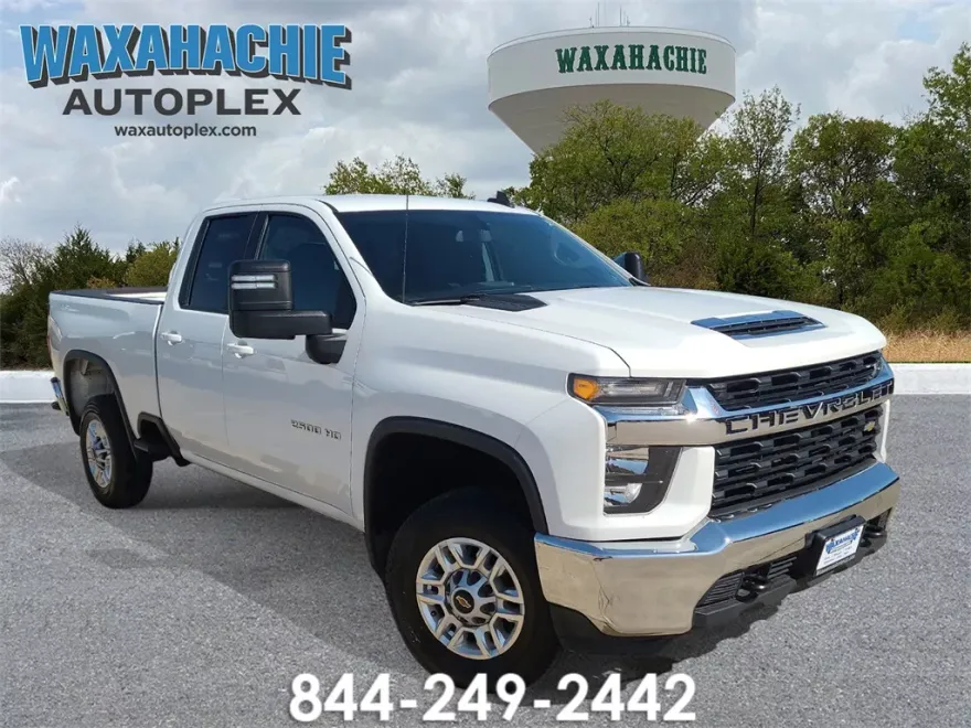 2023 Chevrolet Silverado 2500HD LT photo 1