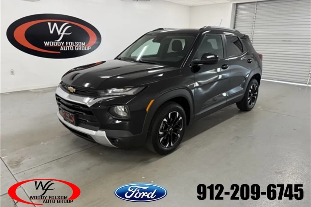 2023 Chevrolet Trailblazer LT photo 1