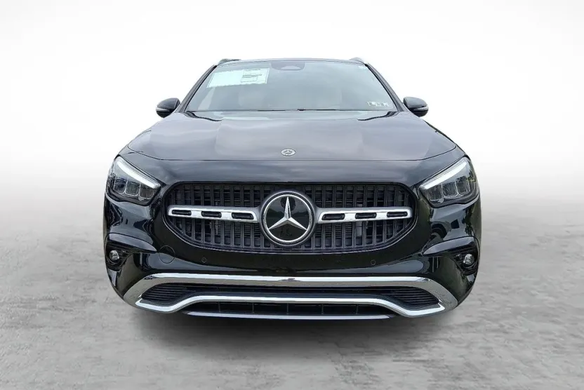 2026 Mercedes Benz GLA 250 4MATIC photo 1