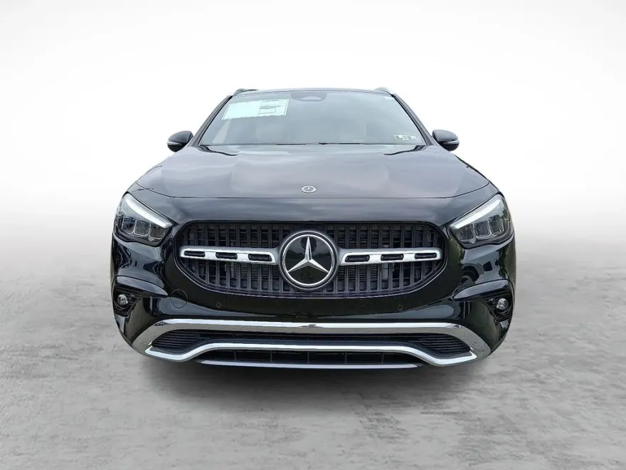 2026 Mercedes Benz GLA 250 4MATIC photo 1