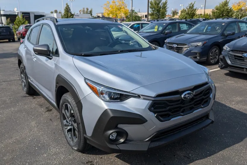 2025 Subaru Crosstrek Premium photo 1