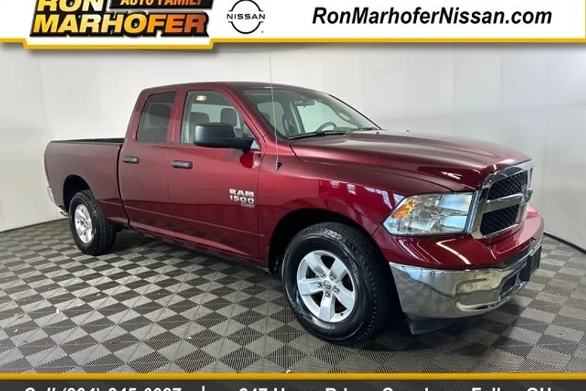 2024 Ram 1500 Classic SLT photo 1