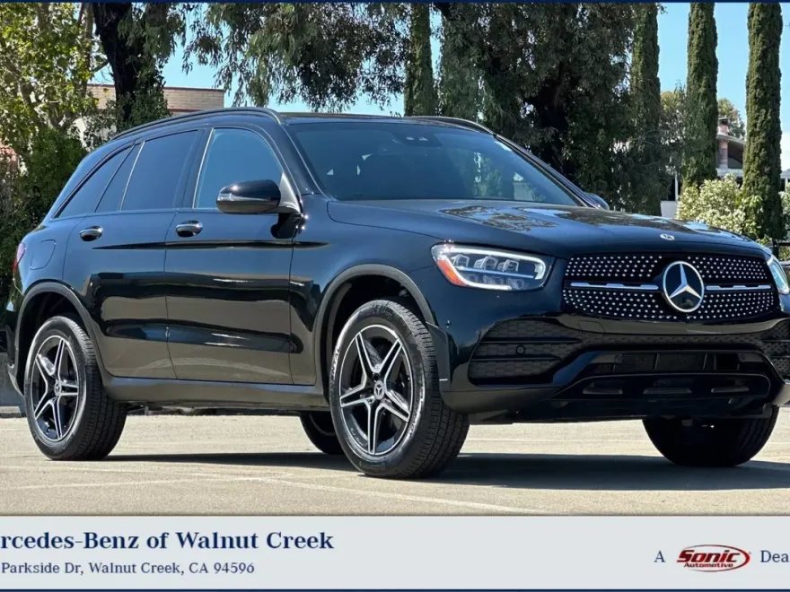 2022 Mercedes Benz GLC 300 4MATIC photo 1