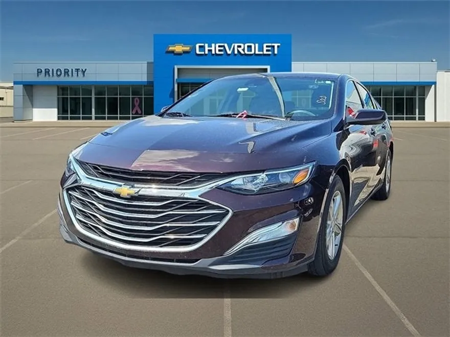 2020 Chevrolet Malibu LS photo 1