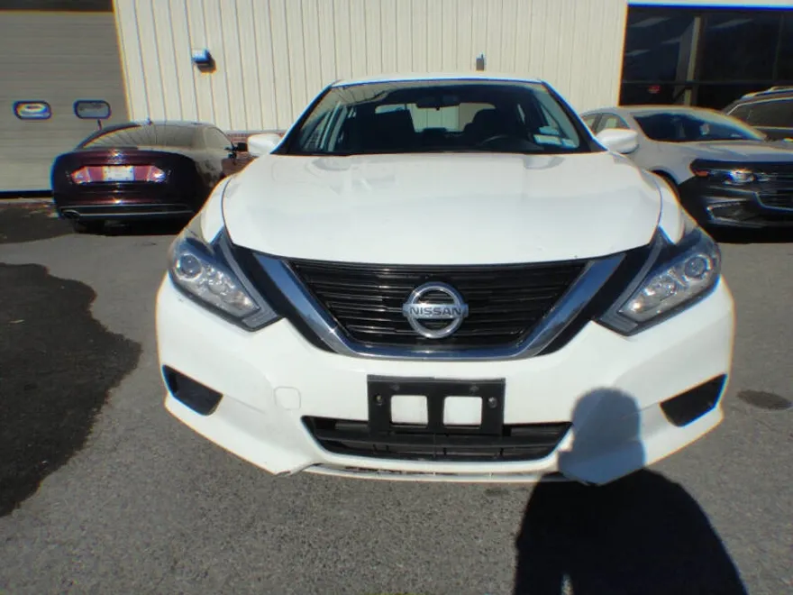 2018 Nissan Altima 2.5 S photo 1