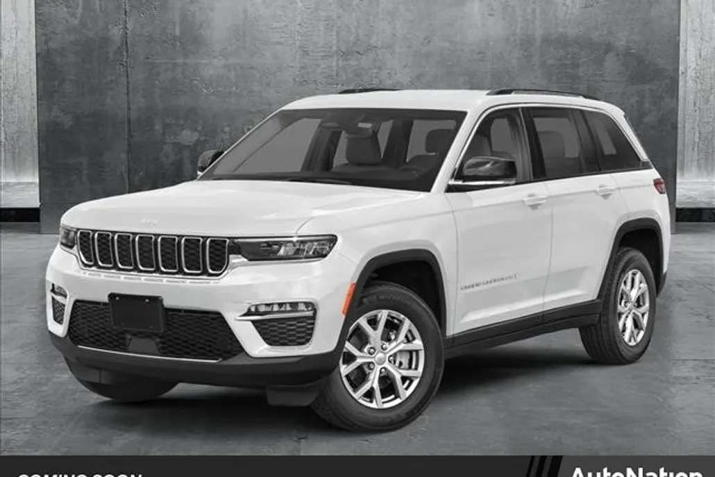 2025 Jeep Grand Cherokee Laredo photo 1