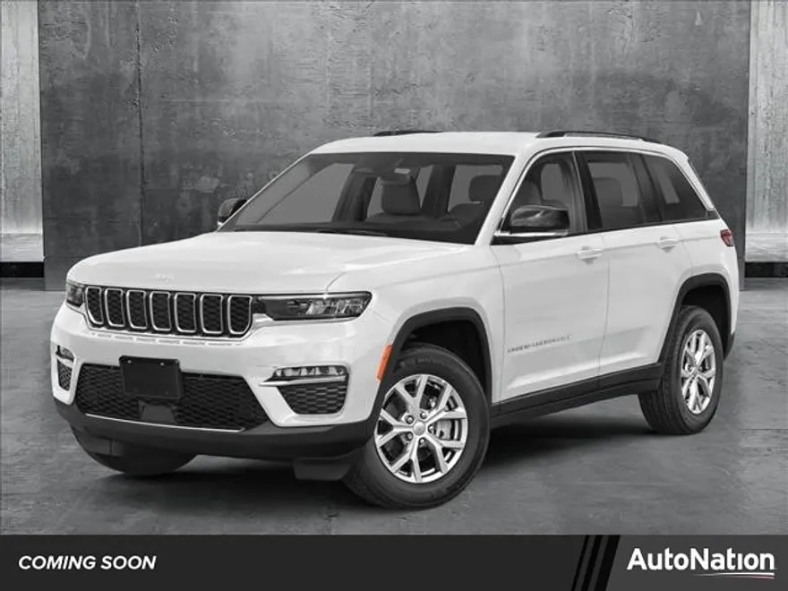 2025 Jeep Grand Cherokee Laredo photo 1