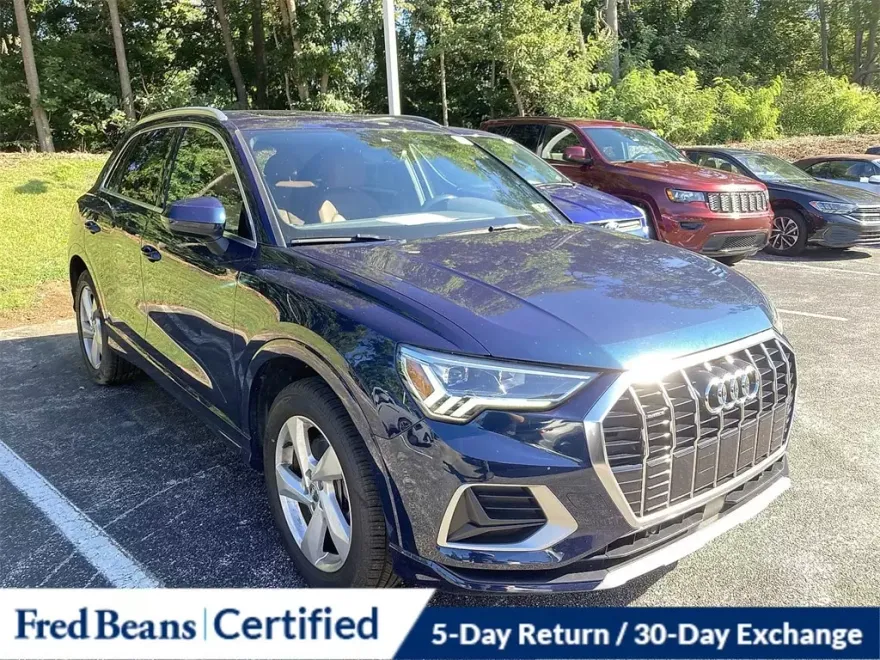 2020 Audi Q3 Premium Plus photo 1
