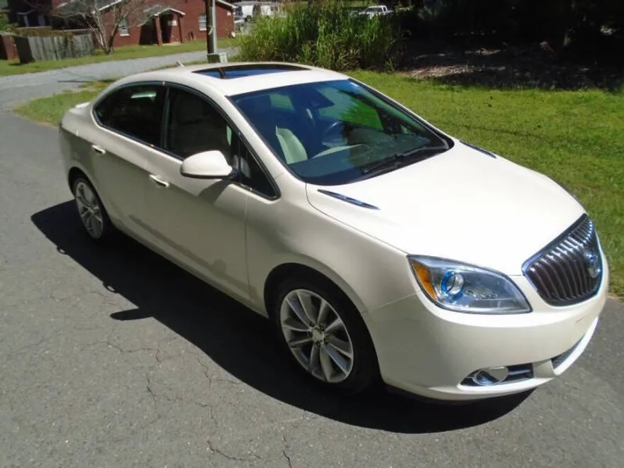 2014 Buick Verano Convenience photo 1