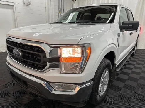 2021 Ford F-150 XLT photo 4