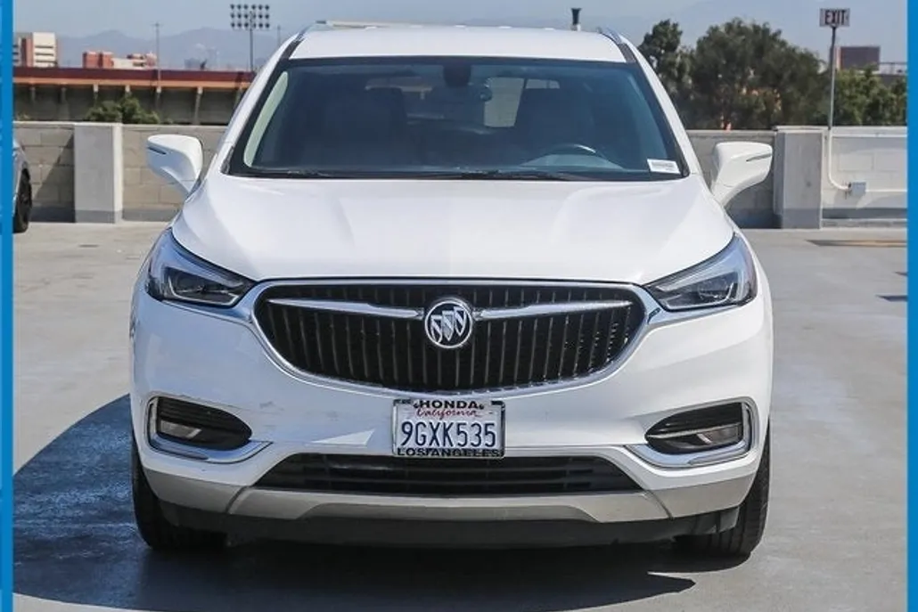 2021 Buick Enclave Essence photo 1