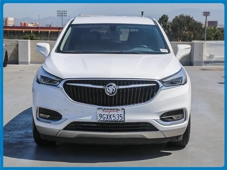 2021 Buick Enclave Essence photo 1