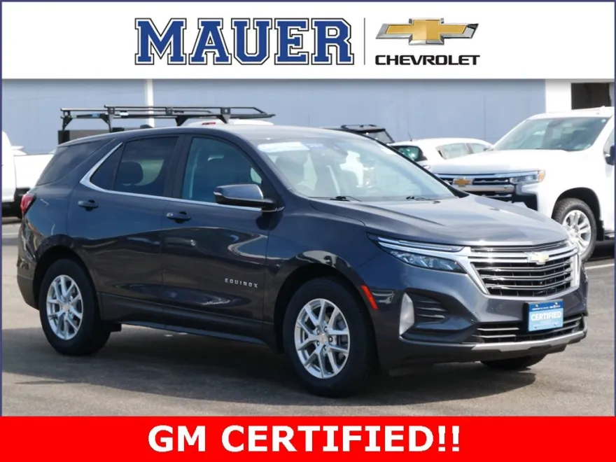 2022 Chevrolet Equinox LT photo 1