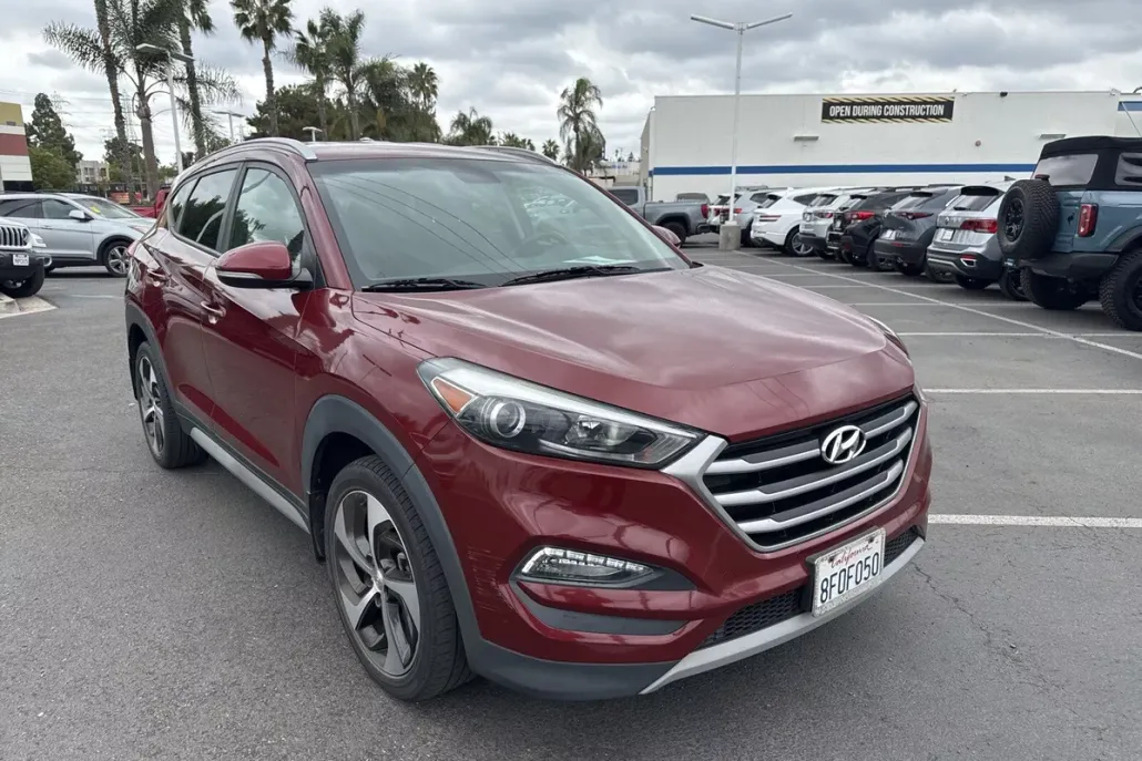 2018 Hyundai Tucson Sport photo 1
