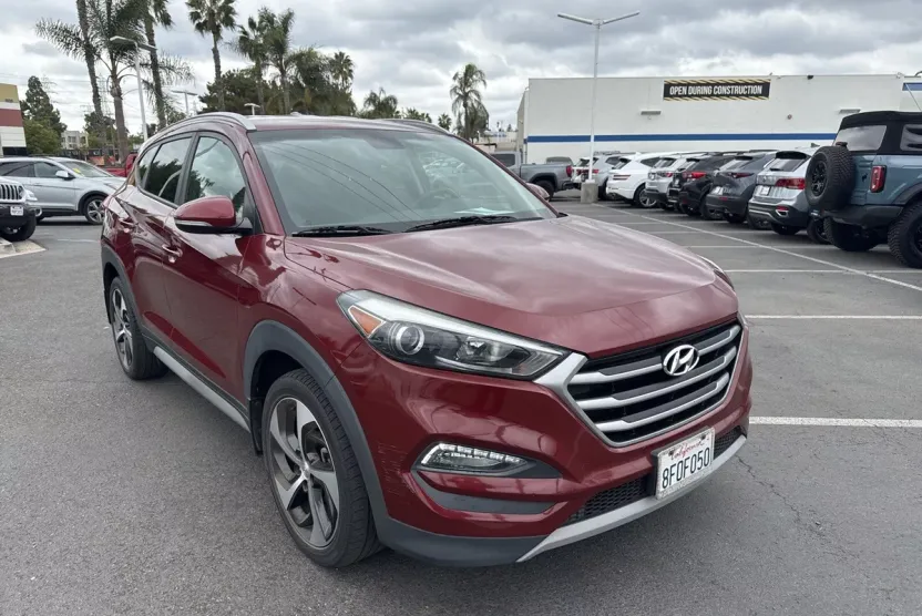 2018 Hyundai Tucson Sport photo 1