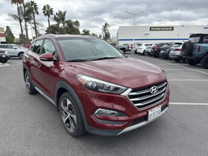 2018 Hyundai Tucson Sport photo 1