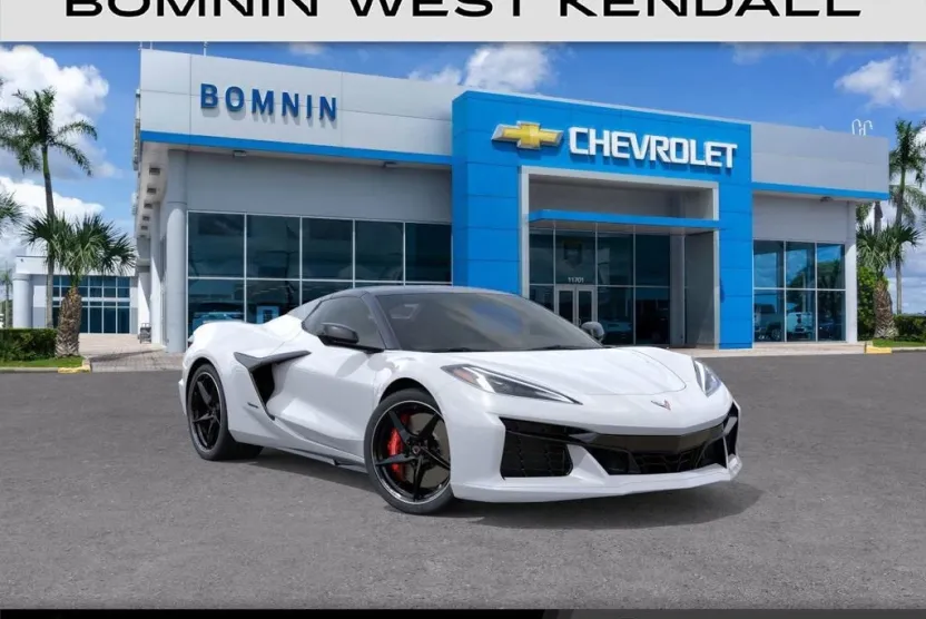 2025 Chevrolet Corvette E-Ray 1LZ photo 1