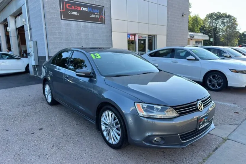 2013 Volkswagen Jetta TDI Premium photo 1
