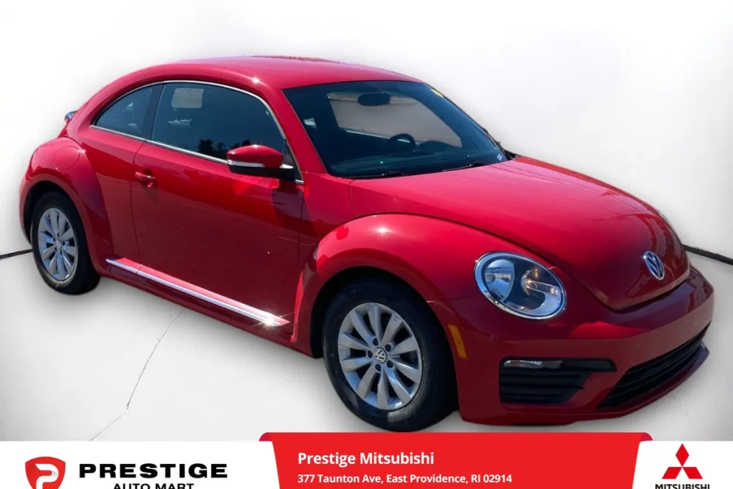 2019 Volkswagen Beetle S photo 1