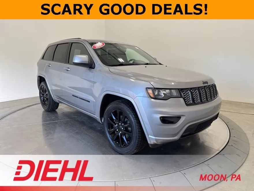 2018 Jeep Grand Cherokee Altitude photo 1
