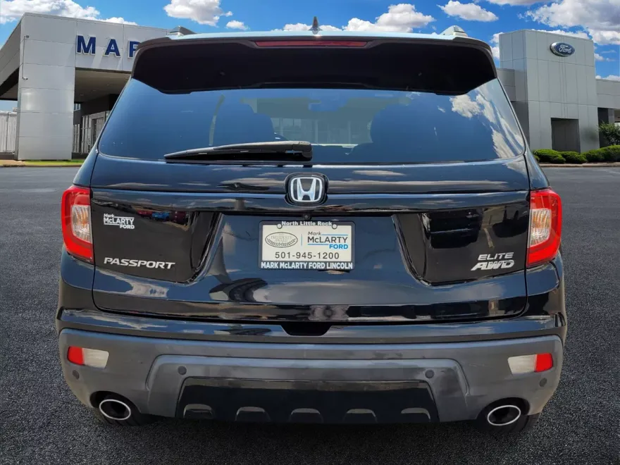 2020 Honda Passport Elite photo 1